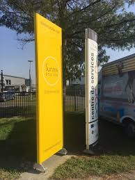 Totem Sunna Design Signaletique Interieure Exterieur Signaletique