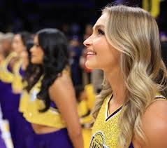 Hannah Gravelle(@hannahgravelle) • Instagram 사진 및 동영상