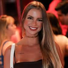 Raquel Müller (@raquelmullerrr) • Instagram photos and videos