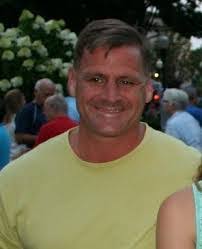 Eric Struble's Instagram, Twitter & Facebook