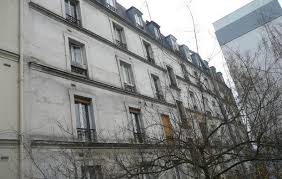 Exceptionnelle maison de maître en pierre à vendre bordeaux talence. 6 La Mousse Isolante Est Projetee A Travers Le Panneau De Metal Deploye Par Un Trou Pratique Dans Le Polyane