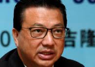 Geboren 13 oktober 1961) is een maleisische politicus die had gediend in het kabinet van maleisië als minister van transport van 27 juni 2014 tot 10 mei 2018. News About Liow Tiong Lai Edgeprop My