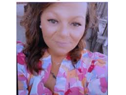 Lorina Williams's Instagram, Twitter & Facebook