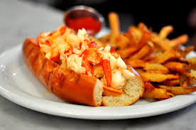 Neptune Oyster - Boston | Best Lobster Roll | Gastronomy