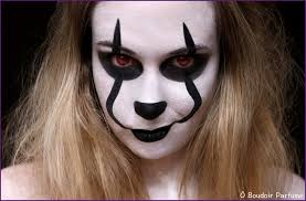 Emilio le clown se sent vieux, il a de plus en plus de mal à exécuter son numéro et décide un soir de quitter la piste. Je Me Transforme En Clown Demoniaque Pour Halloween Rdv Beaute