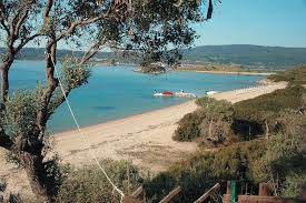 Το πάμε διακοπές σας ταξιδεύει αυτό το καλοκαίρι σε ένα μικρο διαμάντι τις βορείου ελλάδας , στην αμμουλιανή. To Nhsi Ammoylianh Xalkidikhs Enoikiazomena Dwmatia 3enwnas Nostos