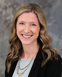 Diana Oakley's Instagram, Twitter & Facebook