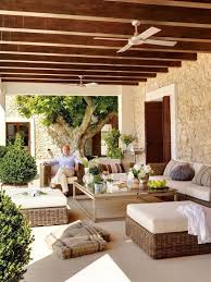 48 Atemberaubende Veranden Patio Ideen Um Schone Aussenseite Zu Machen Relaxing Patio Patio Design Outdoor Rooms