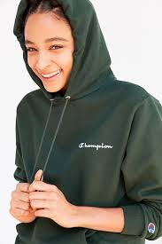 Champion Uo Hunter Hoodie Sweatshirt Http Www Urbanoutfitters Com Urban Catalog Productdetail Jsp Id Trendy Sweatshirt Trendy Hoodies Green Champion Hoodie