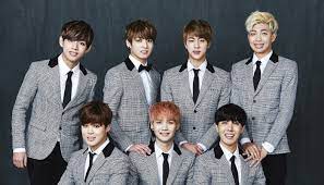 Os melhores e mais novos jogos de bts, vestir, personalidade, trivia, bangtan boys, moda. Bts Enloquece A Su Army Latino Al Bailar Con Calma De Daddy Yankee Latido Music