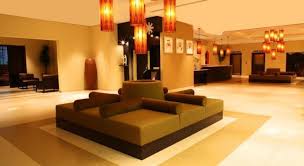 2008 a few steps from safa park, this holiday inn is located on the famous sheikh zayed road. Holiday Inn Express Safa Park Shadows Of Africa