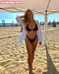 Francesca S  francesca.farago  francescas Nude Leaks OnlyFans Photo 3 -  Nudogram v2.1