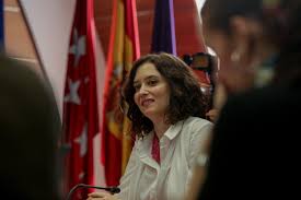 Con más de la mitad de los votos escrutados, el partido popular, encabezado por la actual presidenta de la comunidad de madrid, isabel díaz ayuso, más que duplicaría el resultado de. Ayuso Culpa A La Progresia Tirana De Que No Pueda Derogar Leyes Contra La Homofobia