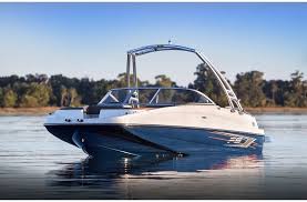 Find the best boat rentals in milwaukee, wisconsin. 2018 Bayliner 195 Deck Boat For Sale In Milwaukee Wi Arrowhead Marine Test Demo Milwaukee Wi 414 973 4300