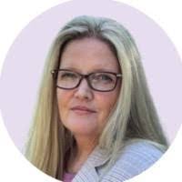 Sandra Dettmann's Instagram, Twitter & Facebook