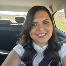 Alini Morais (@aliniimorais)