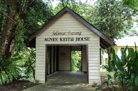 It is easily the biggest hospital in the first public sector intensive care unit (icu) in malaysia was established at hospital sultanah aminah (then known as johor baru general. Agnes Keith House Wikipedia