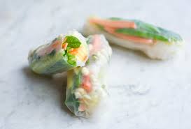 These fresh summer rolls are stuffed with avocado, tofu, peaches and lots of herbs! Fresh Summer Rolls Green Kitchen Stories