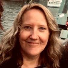 Dennis Korth's Instagram, Twitter & Facebook