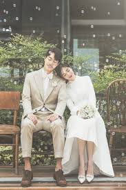 Donghua tian guan ci fu akan dirilis bulan juli. Korean Wedding C 025 Reyoo Studio Korea Wedding Pledge In 2020 Korean Wedding Photography Korean Wedding Dress Wedding Photo Studio
