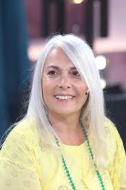 Now she can fit back into tiny daisy. Entrevista A Daisy May Queen En Radio 10 Radiocut Argentina