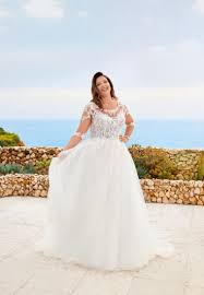 Finde das schönste hochzeitskleid im landkreis münchen. Prinzessinnen Brautkleider Schone Prinzessin Hochzeitskleider Tres Chic