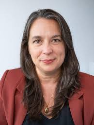 Isabelle Lord's Instagram, Twitter & Facebook