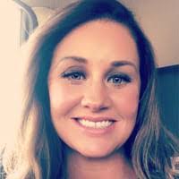 Angie Seal's Instagram, Twitter & Facebook