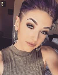 Oh baby Sami 🥹 I used to be so cool with shaved sides and all the colors  All I know is I'm so thankful for lip filler 😂 #throwback