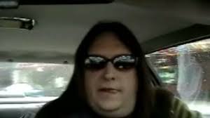 Kenny Bond's Instagram, Twitter & Facebook