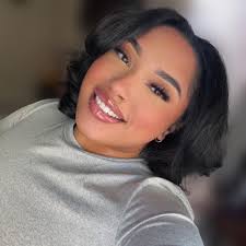 Cosmetologist seeking support for content creation monetization