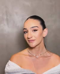 Lovely Memories, M @makeup.somada , H @brizegnobeauty , X @zoeelizabethteam  @zoeelizabethmakeup , V @casamalca , B @sabibi111 , #bride #makeup  #makeupartist #bridalmakeup #bridalhair #bridalpoolparty ...