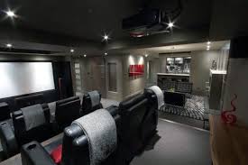 Instead of having only had a living room for the source of entertainment, you can give more entertainment beneath the floor. Home Theater With Bar Design