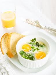 œuf Cocotte Aux Epinards Recette Recettes De Cuisine Oeufs Cocotte Recette Oeuf