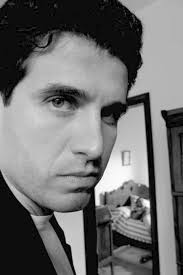 Eriberto Leão protagoniza o arrepiante filme 'Intruso', que estreia neste  Dia das Bruxas