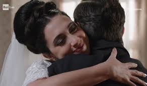 Il - Elvira e suo padre Andrea ci hanno fatto emozionare oggi: "Ti voglio  tanto bene piccola mia"🥹 #ilparadisodellesignore | Facebook