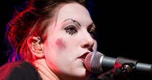 It helps to use a great razor, and when you're going away, definately deliver it with you, as a result of the stubble does… attraktiv gesicht bilder schminken gesichtspiercing hübsches gesicht attraktive frauen frau schönheit The Most Hated Woman On The Internet In These Times