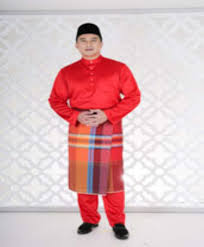 On 16 december 2017, he was awarded the darjah kebesaran. Aaron Aziz Birthday Real Name Age Weight Height Family Contact Details Wife Children Bio More Notednames