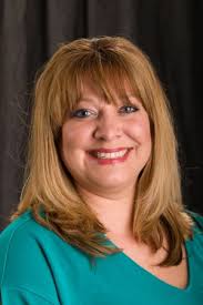 Amy Teal's Instagram, Twitter & Facebook