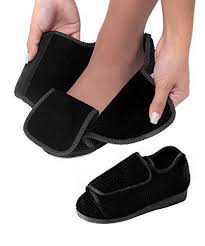 Swollen Feet Shoes Amazon Com Wide Slippers Extra Wide Slippers Womens Slippers