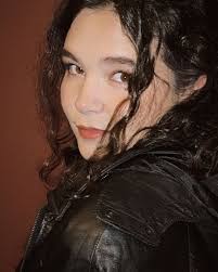 Madison Blaine McLaughlin (@madisonmclaugh) • Instagram photos and videos