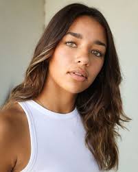 EVIE BLANKS-SAUNDERS