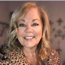 Leta Calhoun's Instagram, Twitter & Facebook