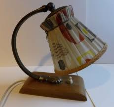 Dekorative Alte Nachttischlampe Tischlampe Vintage 40er 50er In Bielefeld In 2020 Nachttischlampe Tischlampen Lampe