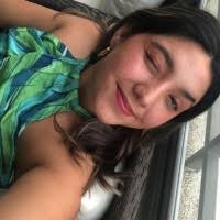 100+ perfiles de «Sims»