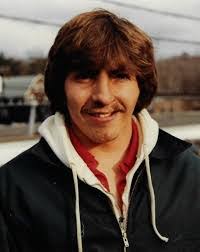 Robin Artz's Instagram, Twitter & Facebook