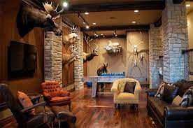 From this viewpoint, the animal art at lascaux contrasts with that of several other sites, whose animal pictures offer a much more static outline. Animal Head Wall Decors In 20 Home Interiors Home Design Lover