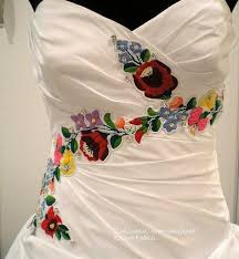 Image Result For Mexican Wedding Dress Embroidered Sash Belt Embroidered Wedding Dress Hungarian Embroidery Mexican Wedding Dress