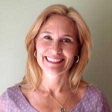 Wendy Musto's Instagram, Twitter & Facebook