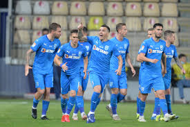 Number of cups per club (83 cups) lost finals between square brackets. Foto Universitatea Craiova A Castigat Cupa Romaniei